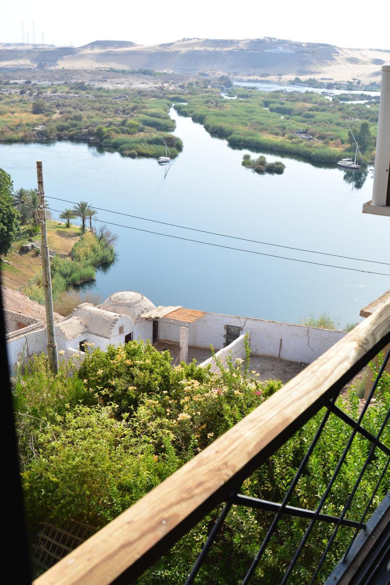 Aswan Nile Palace Exteriér fotografie