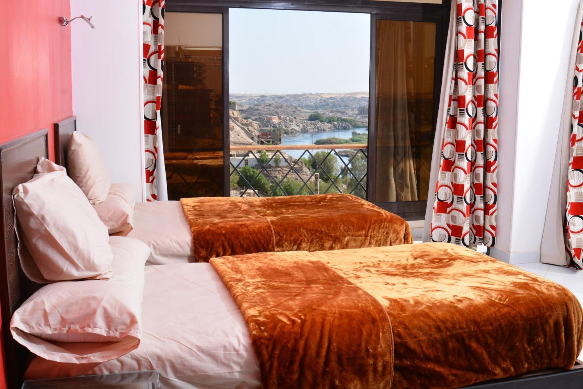 Aswan Nile Palace Exteriér fotografie