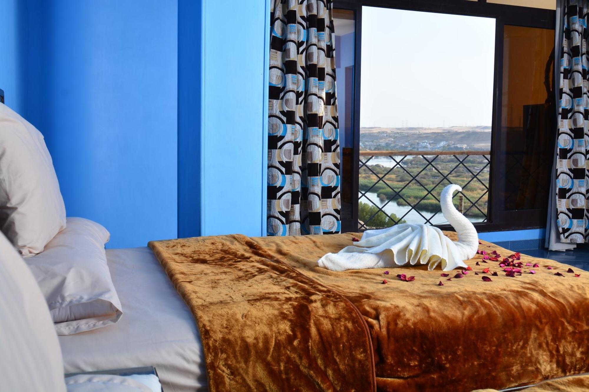 Aswan Nile Palace Exteriér fotografie